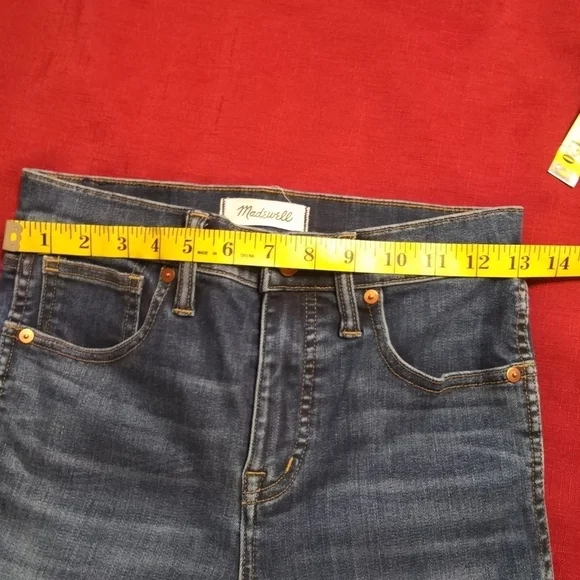 Madewell 10' High Rise Skinny Jeans - Picture 10 of 10
